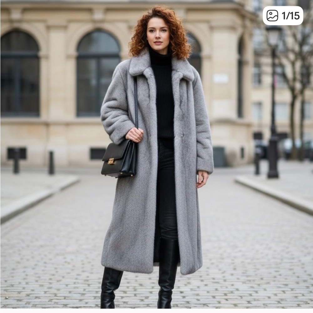 NWOT Abercrombie & fitch Gray Faux Fur Coat